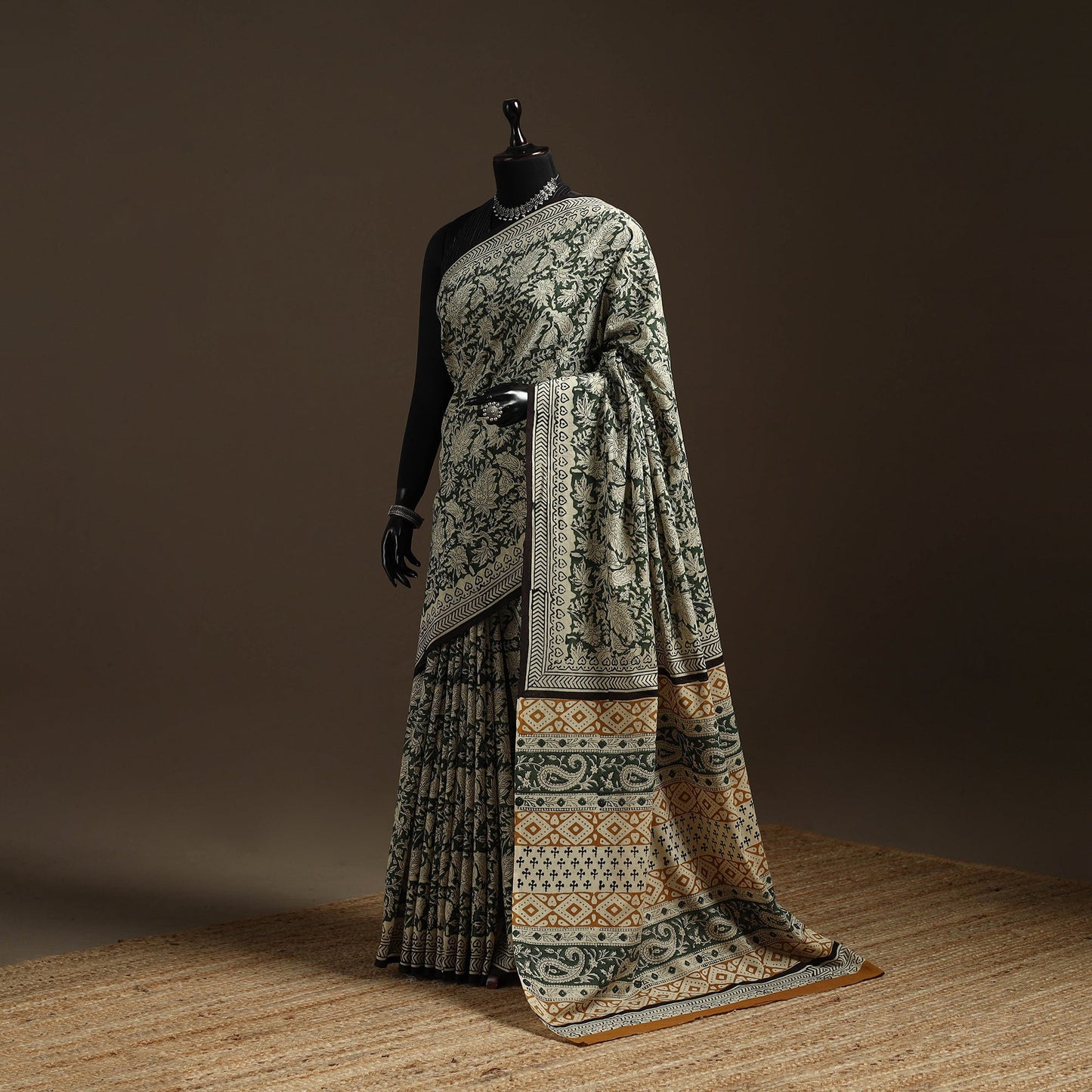 Natural dyed mul cotton hand bagru saree 14 - handcrafted