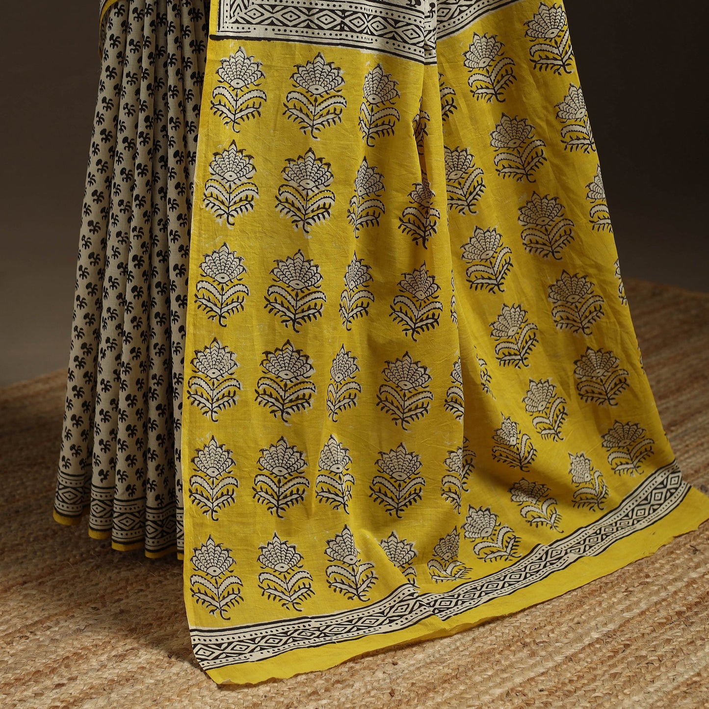 Natural dyed mul cotton hand bagru saree 18 - handcrafted