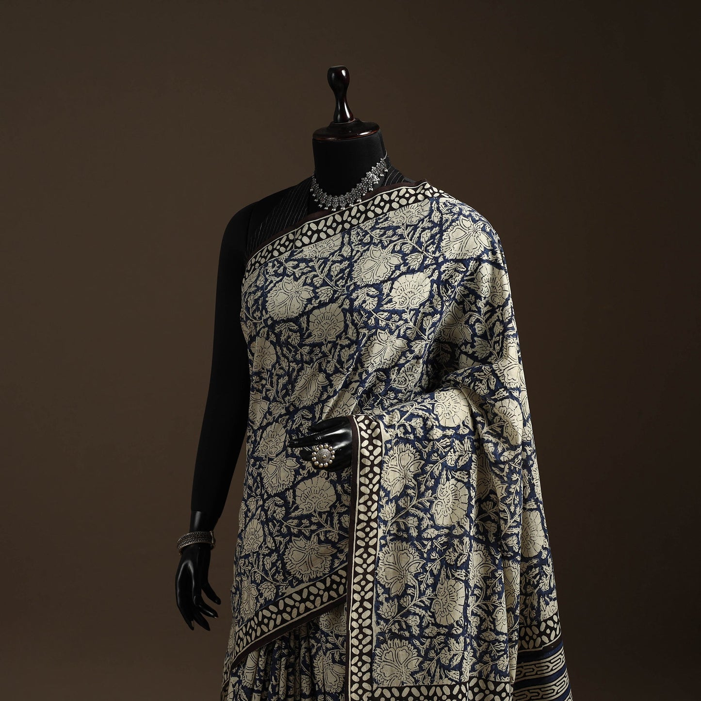 Natural dyed mul cotton hand bagru saree 19 - handcrafted