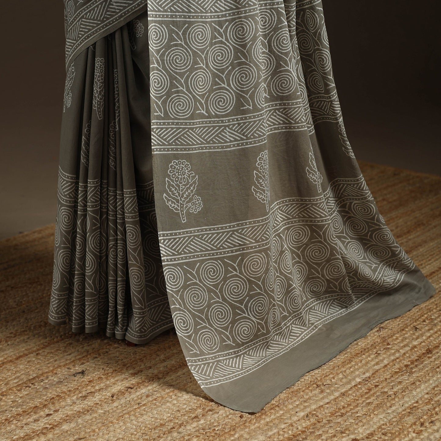 Natural dyed mul cotton hand bagru saree 23 - handcrafted