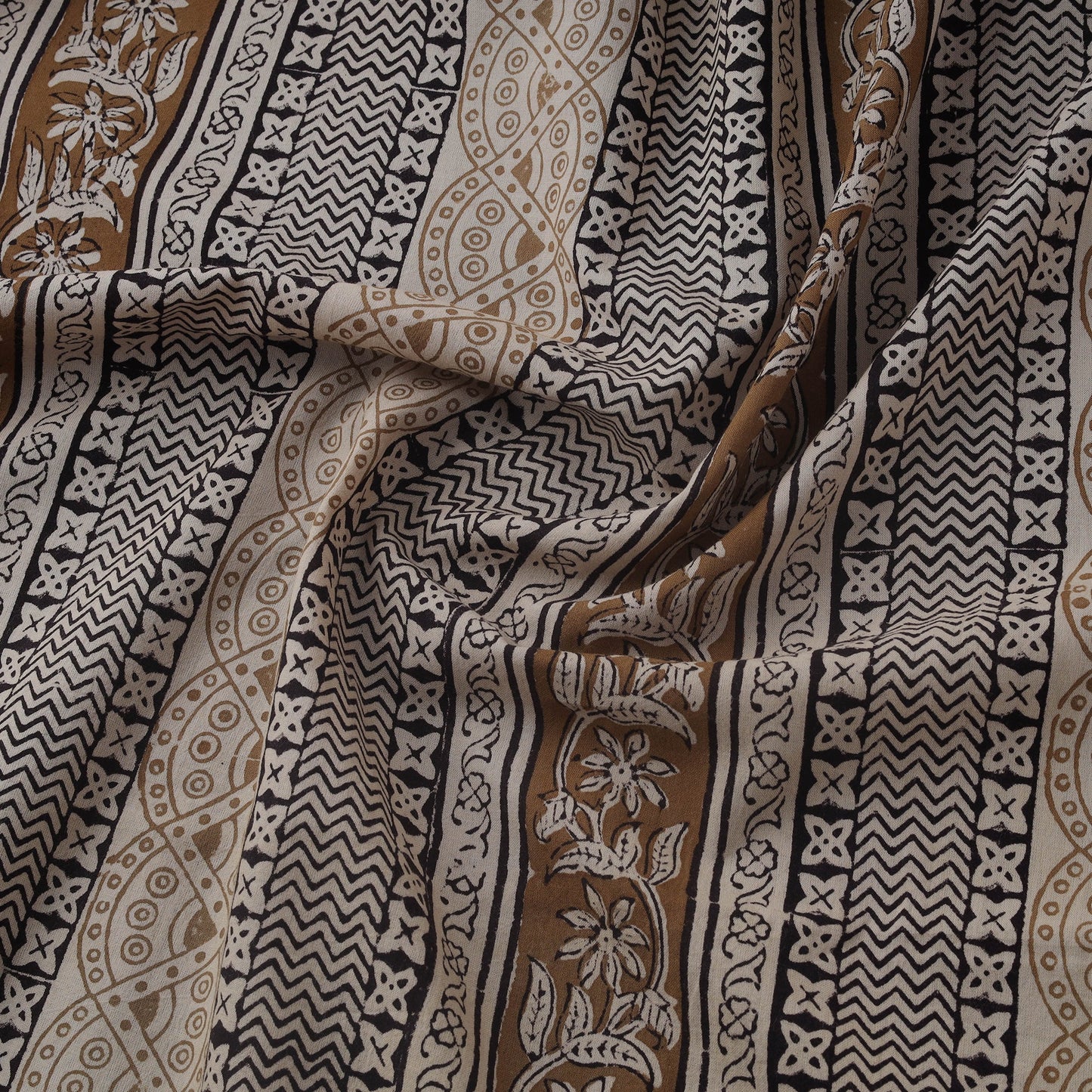 Natural dyed pure cotton hand block bagh print fabric 03