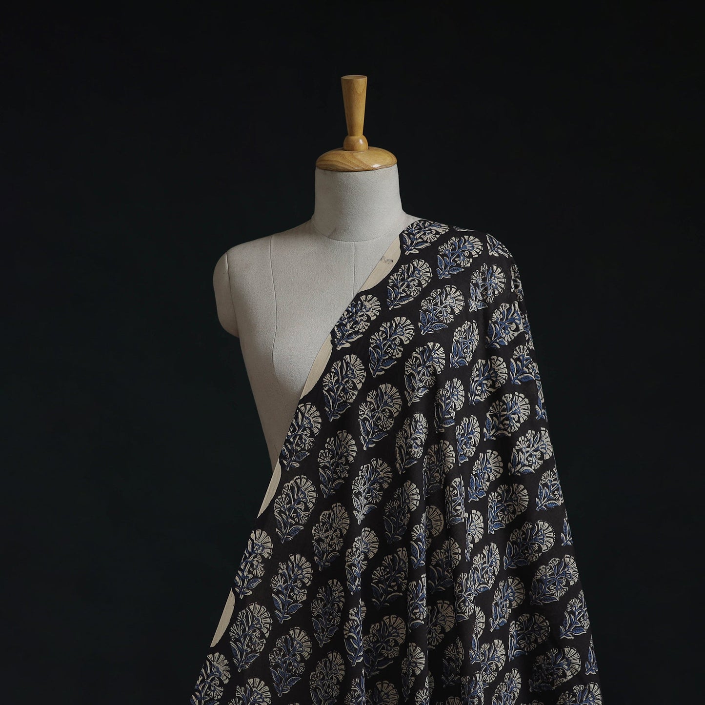 Natural dyed pure mul cotton hand block kalamkari bagru