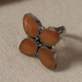 Buy Antique Silver Finish Oxidised Brass Base Stone Work Ring (Adjustable) Online at iTokri.com