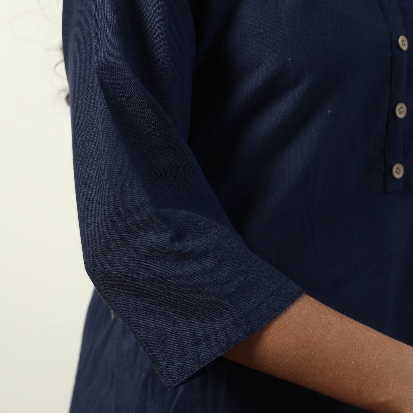 Buy  Jhiri Handloom Cotton Straight Long Kurta Online l iTokri.com