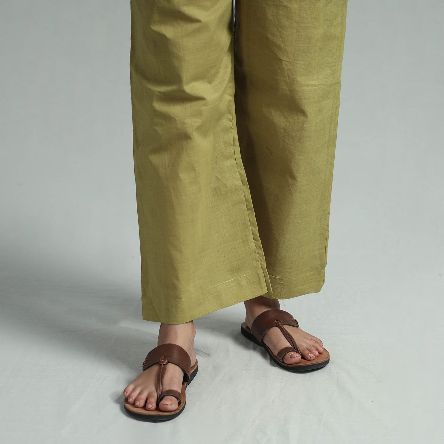 Buy Mangalagiri Handloom Cotton Kurta with Palazzo & Dupatta Set Online at iTokri.com