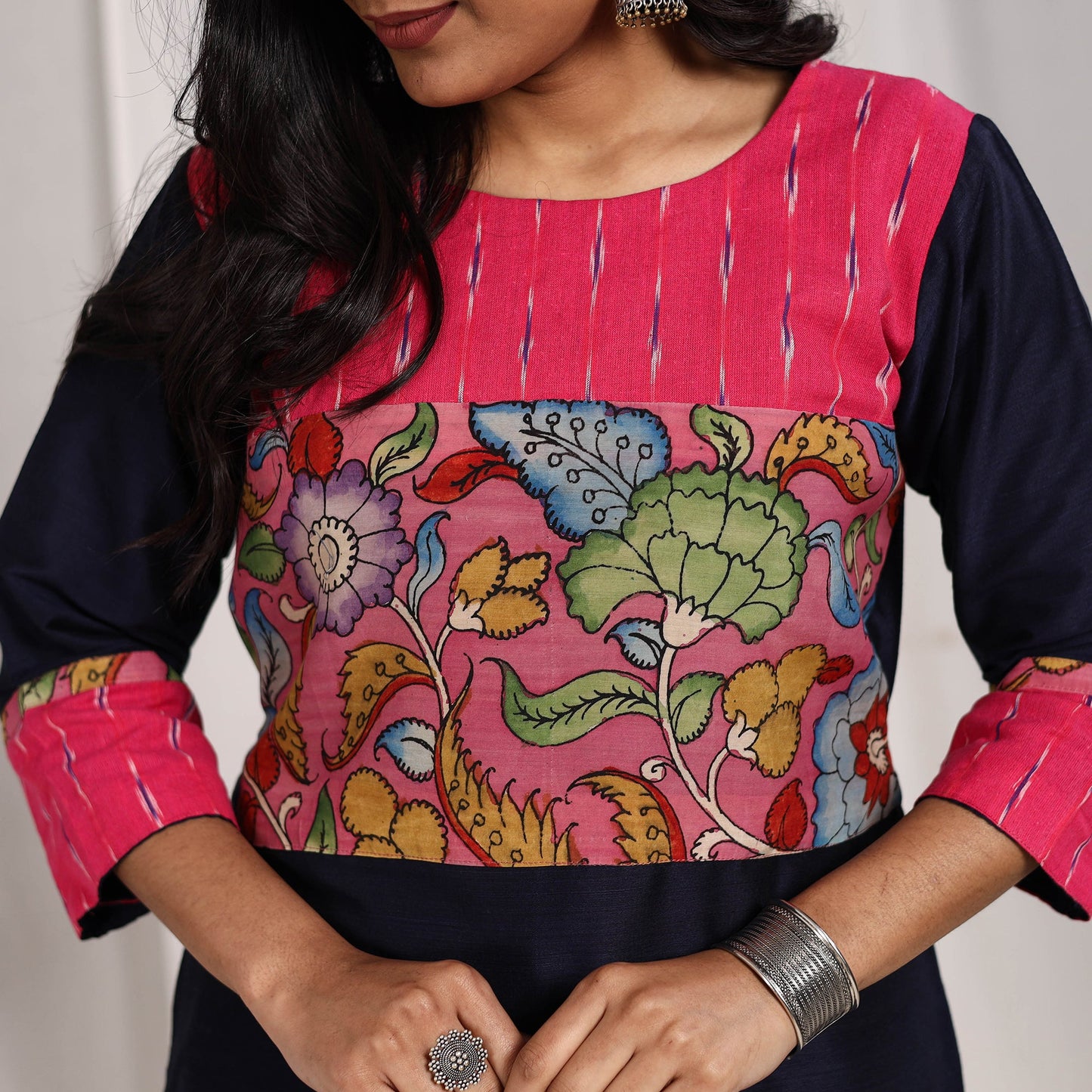 Navy Blue Naaz Slub Silk Straight Plain Kurta with Patchwork 