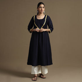 Buy Plain Solid Slub Silk Kurta with Beadwork Hand Embroidery Lace Online at iTokri.com