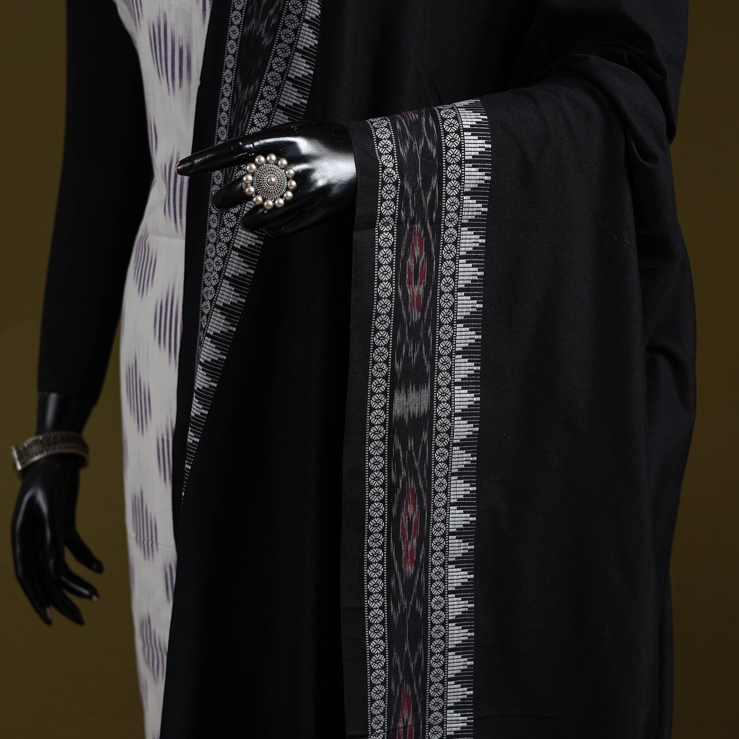 Odisha ikat cotton sambalpuri dupatta 07 - handcrafted