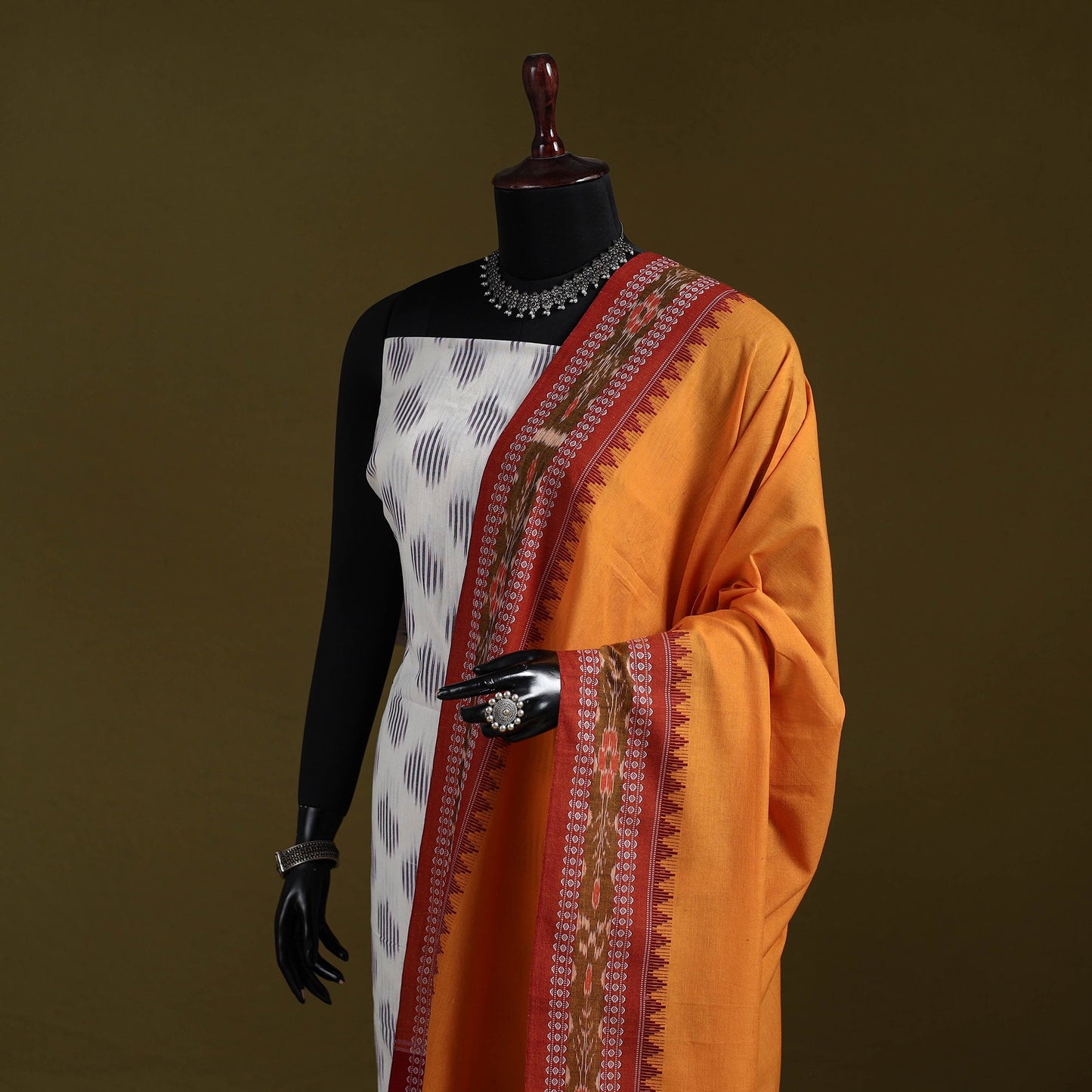 Odisha ikat cotton sambalpuri dupatta 10 - handcrafted