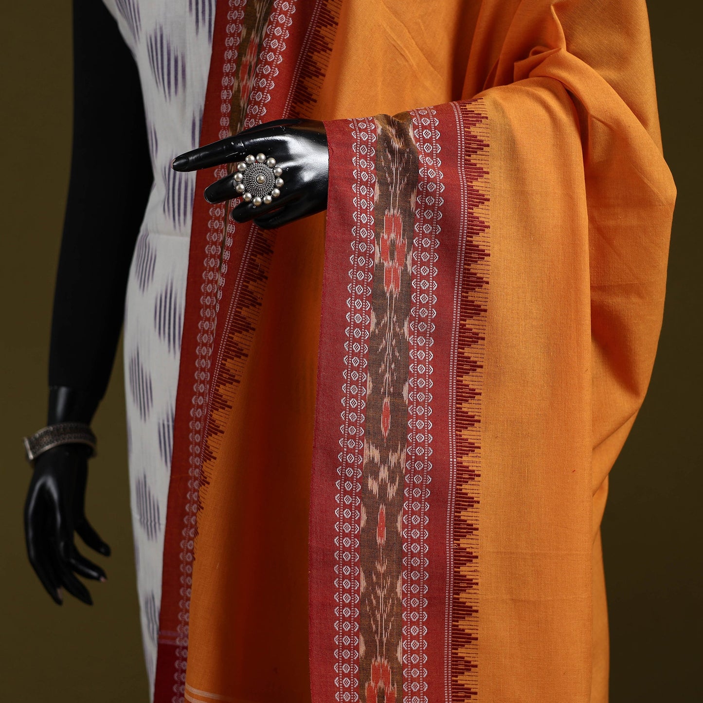 Odisha ikat cotton sambalpuri dupatta 10 - handcrafted