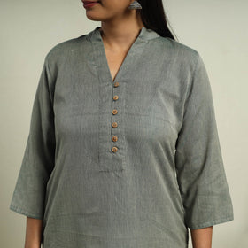 Buy Olive Green Jhiri Handloom Straight Cotton Kurta for Women