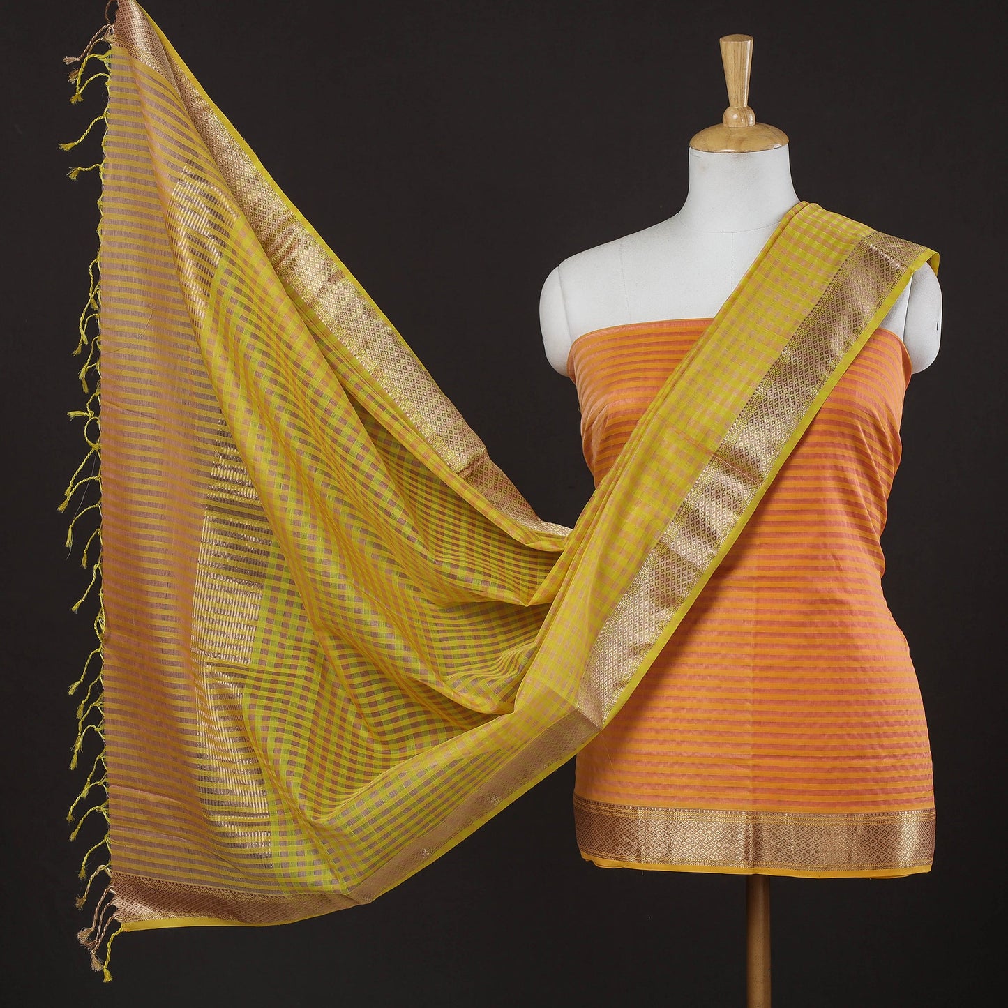 2pc Handloom Silk Cotton Maheshwari Dress Material