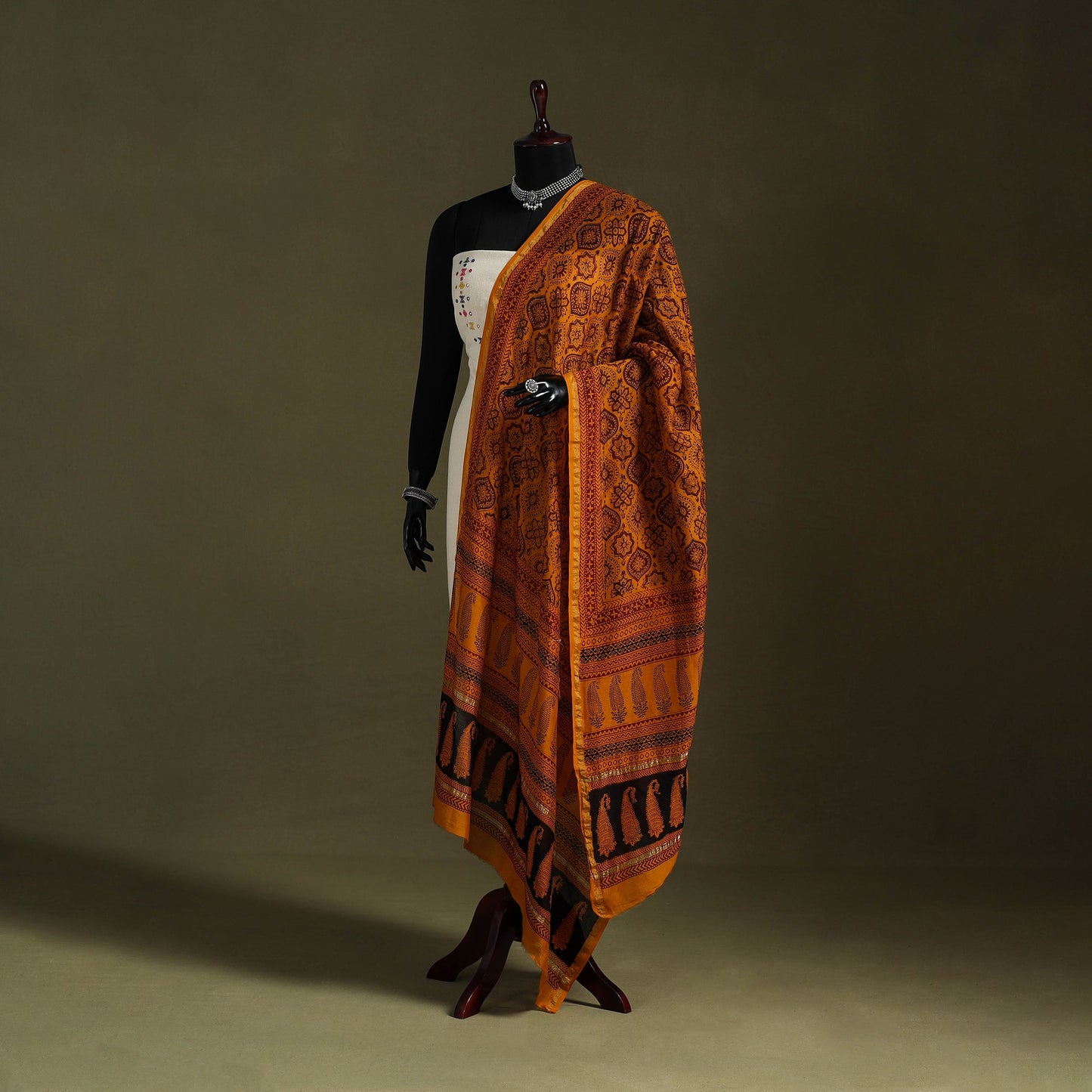 Buy Bagh Block Printed Chanderi Silk Dupatta 49 Online at iTokri.com