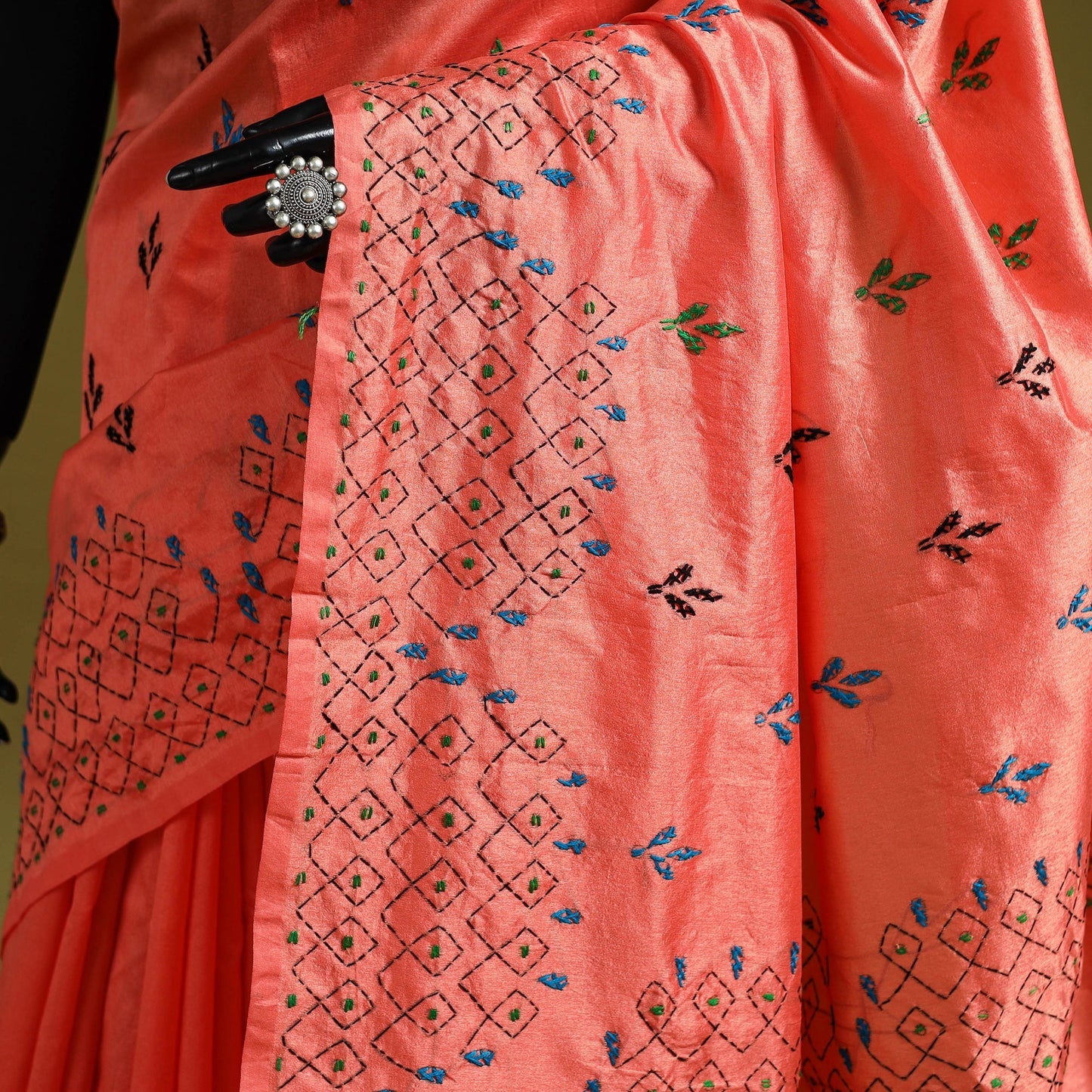 Bengal hand embroidery silk nakshi kantha saree 24