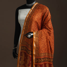 Chanderi silk bagh natural dyed dupatta with zari border 42