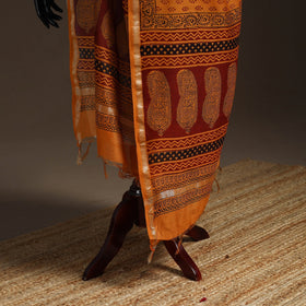 Chanderi silk bagh natural dyed dupatta with zari border 40