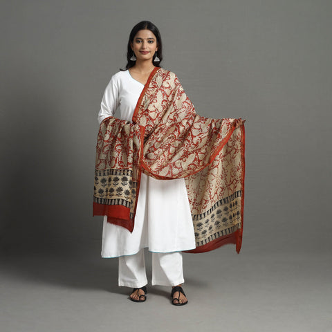 Buy Orange Chanderi Silk Bagru Print Dupatta with Zari Border 