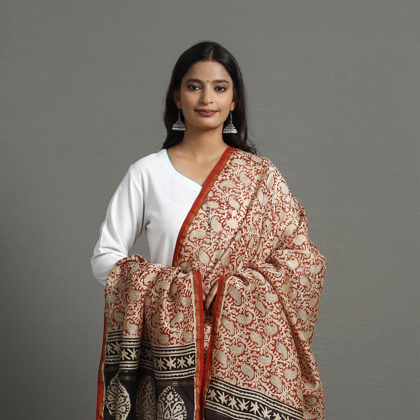 Buy Orange Chanderi Silk Bagru Print Dupatta with Zari Border 