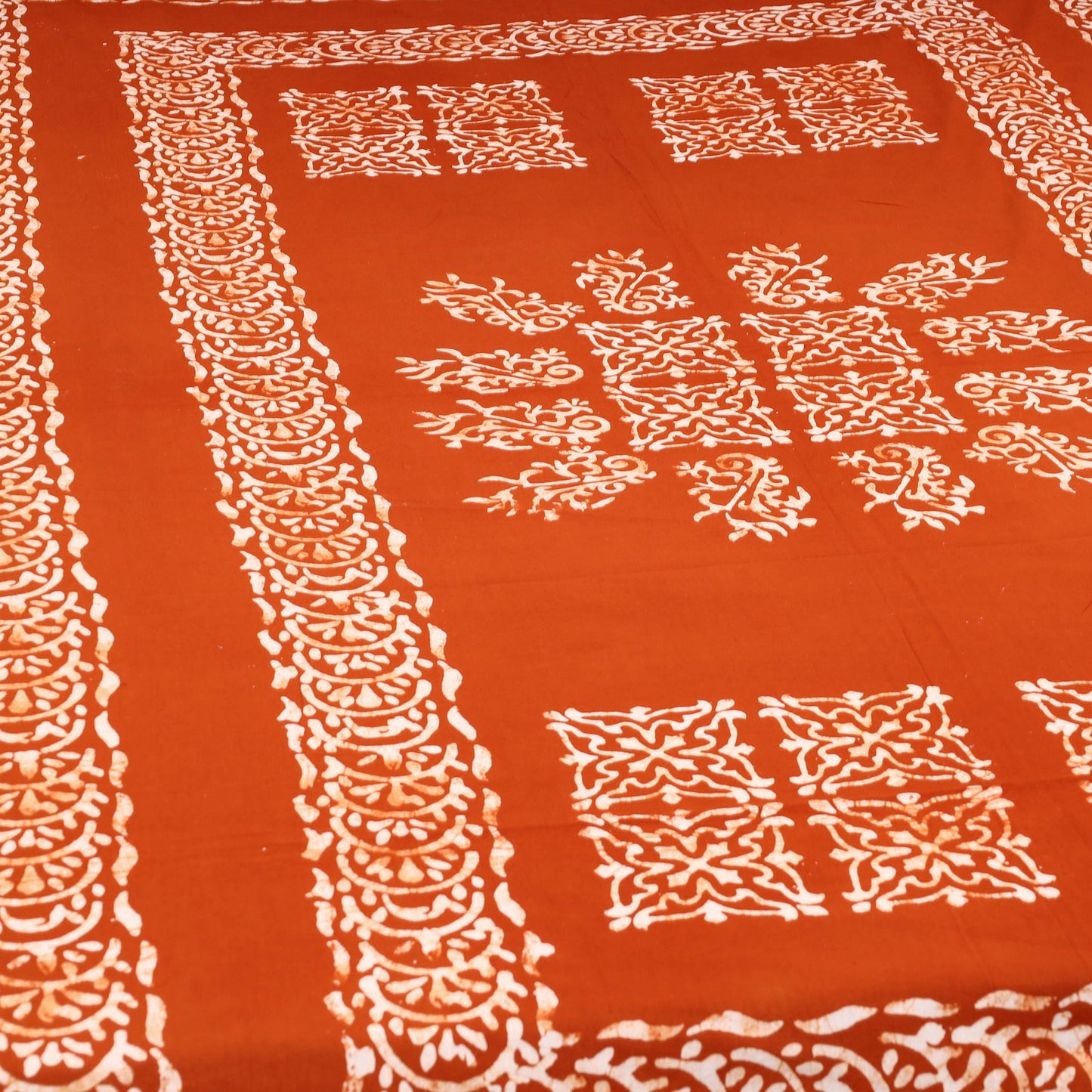 Buy Hand Batik Print Bed Sheet Online at iTokri.com