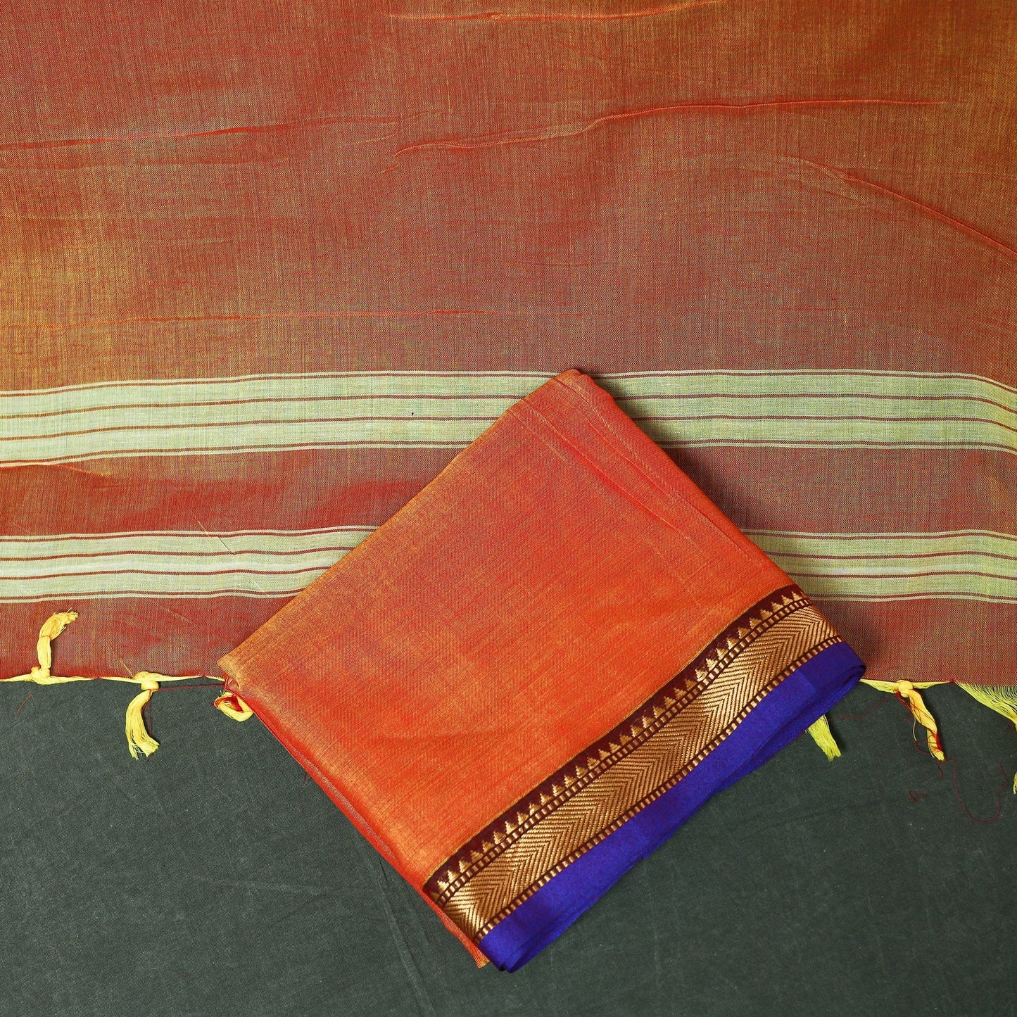 Dharwad cotton 3pc unstitched dress material with thread