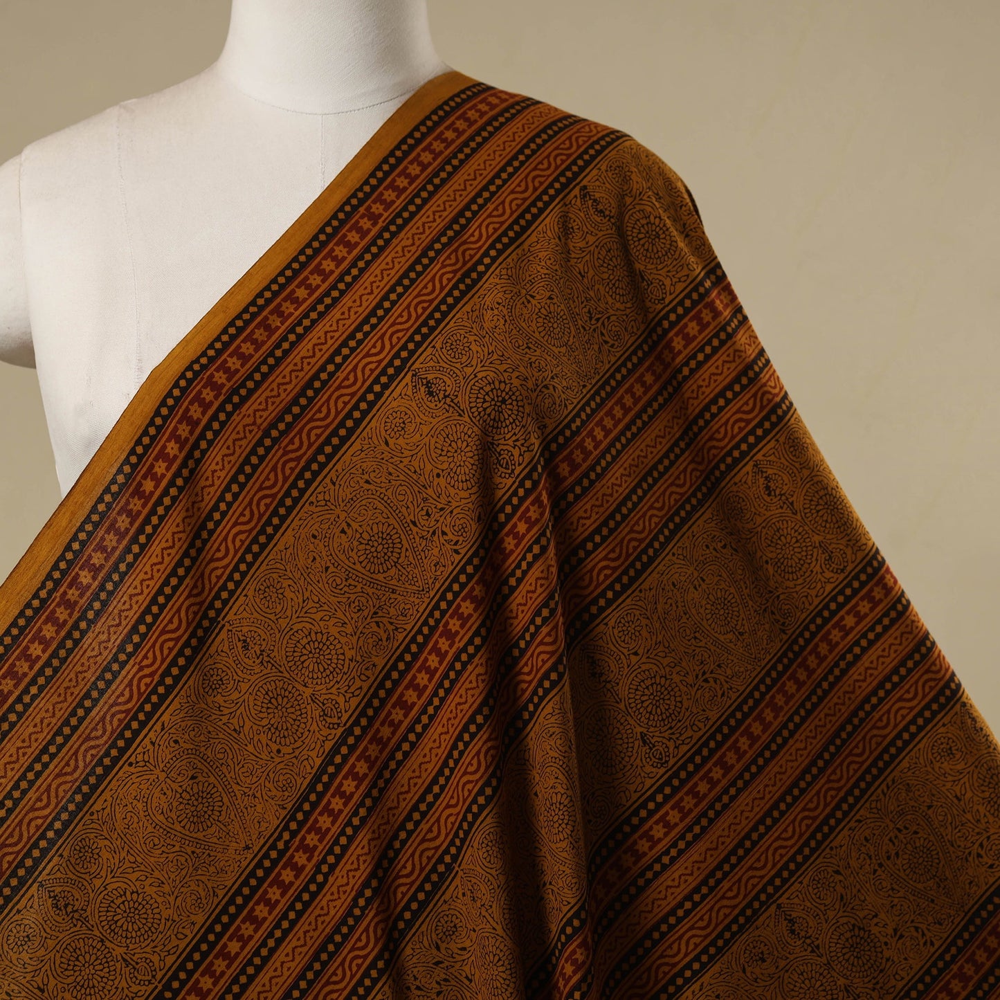 Hand bagh natural dyed cotton fabric 08 - handcrafted