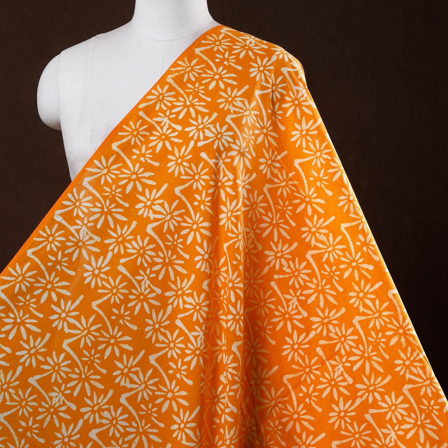 Hand batik cotton fabric 08 - handcrafted