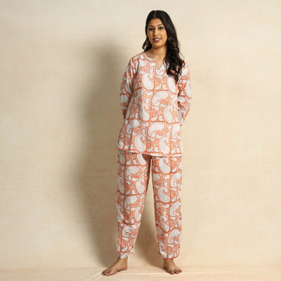 Buy Hand Block Printed Cotton Night Suit Online at iTokri.com