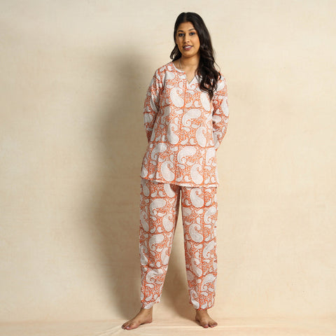 Buy Hand Block Printed Cotton Night Suit Online at iTokri.com