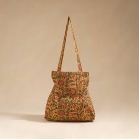 Handcrafted fabric jhola bag 39