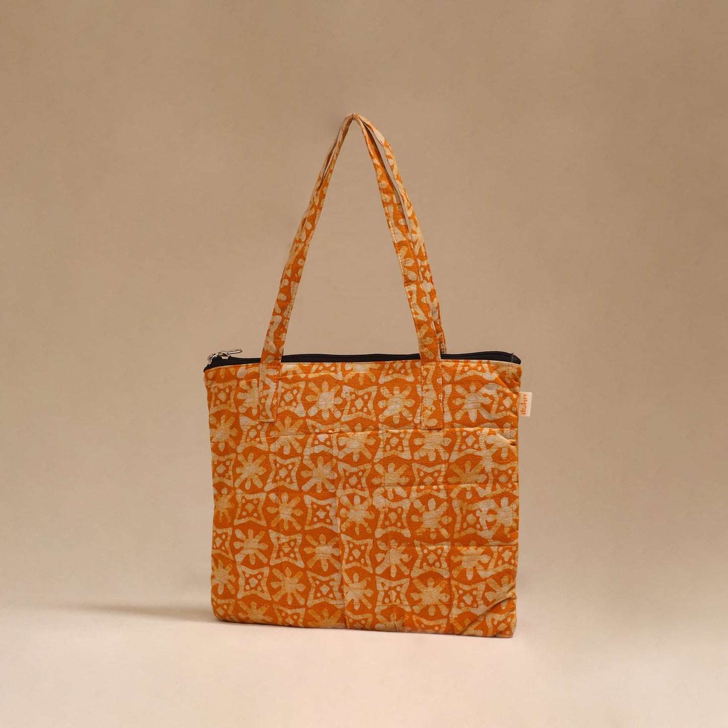 Handcrafted quilted handbag 16
