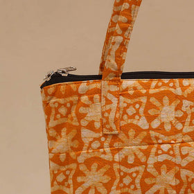 Handcrafted quilted handbag 16