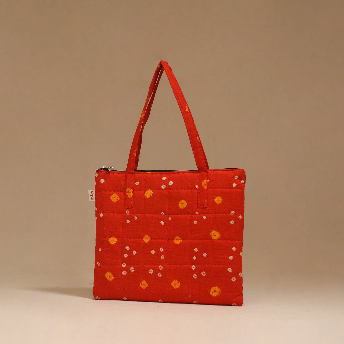 Handcrafted quilted handbag 83