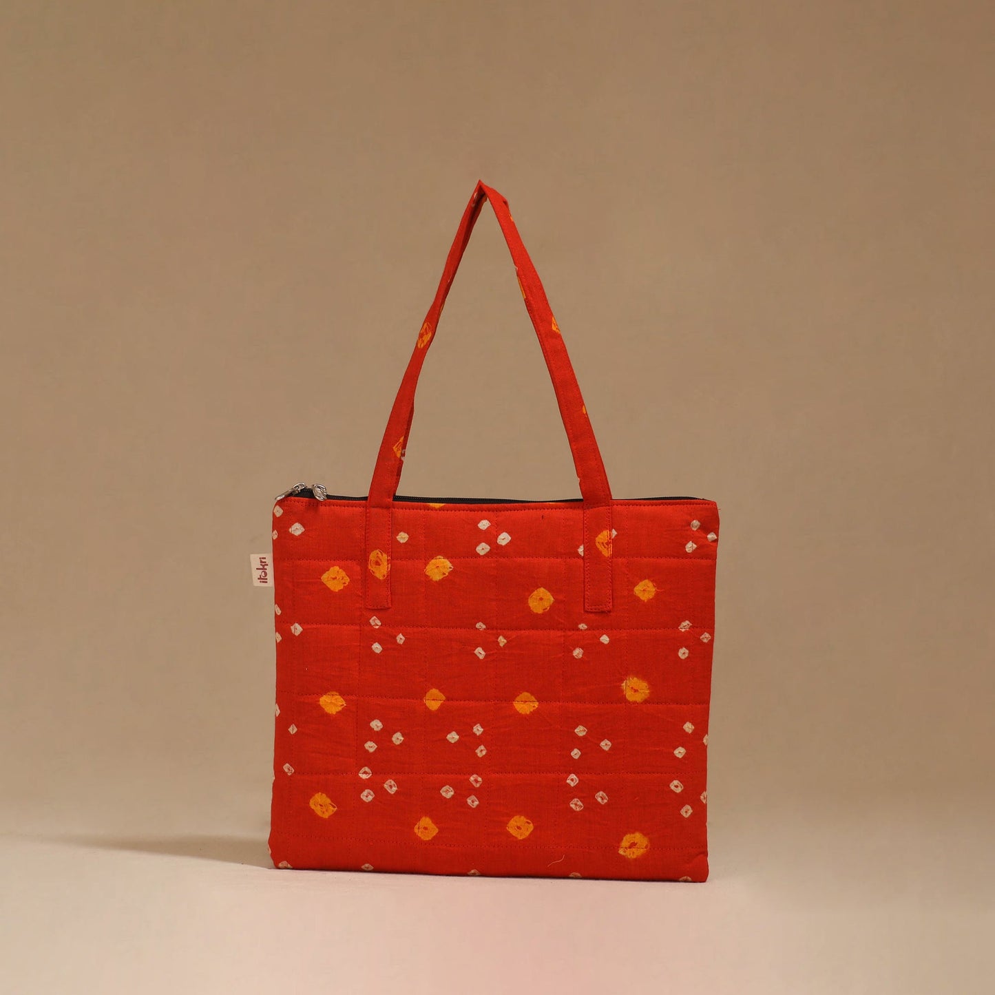 Handcrafted quilted handbag 83