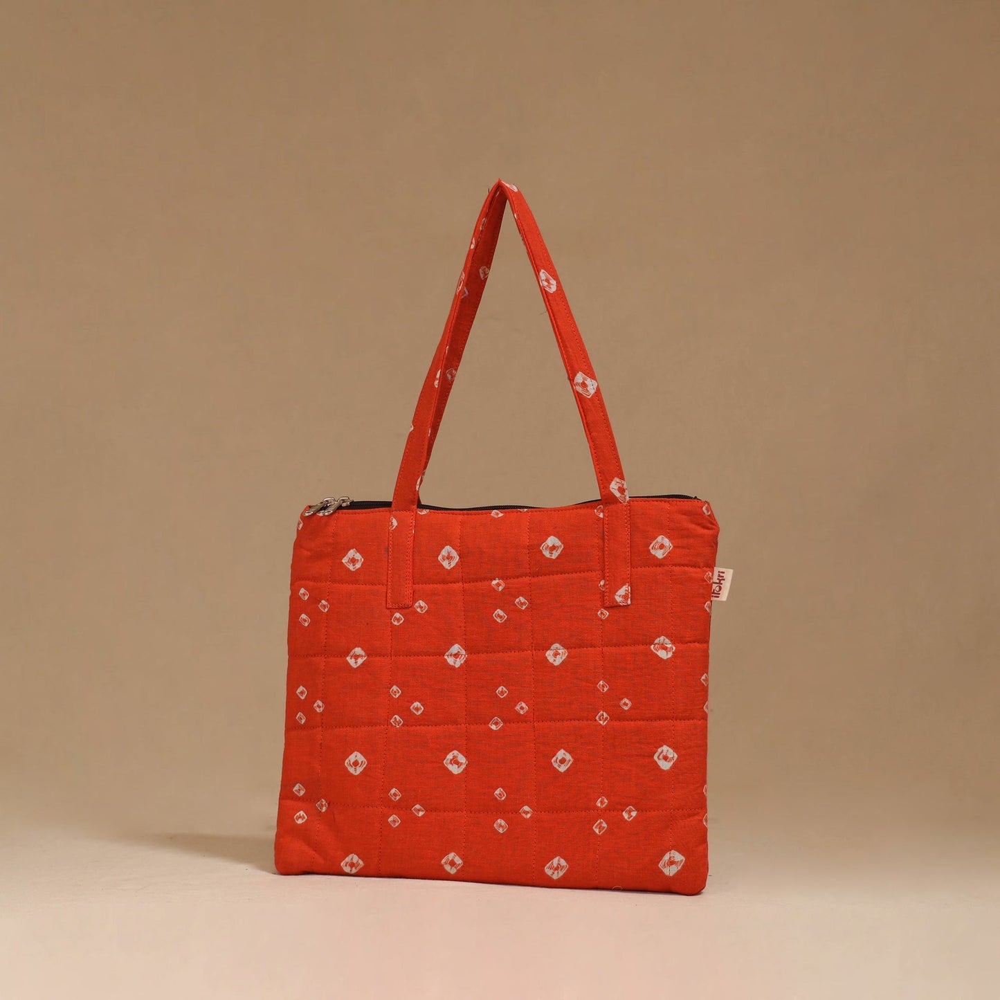 Handcrafted quilted handbag 91