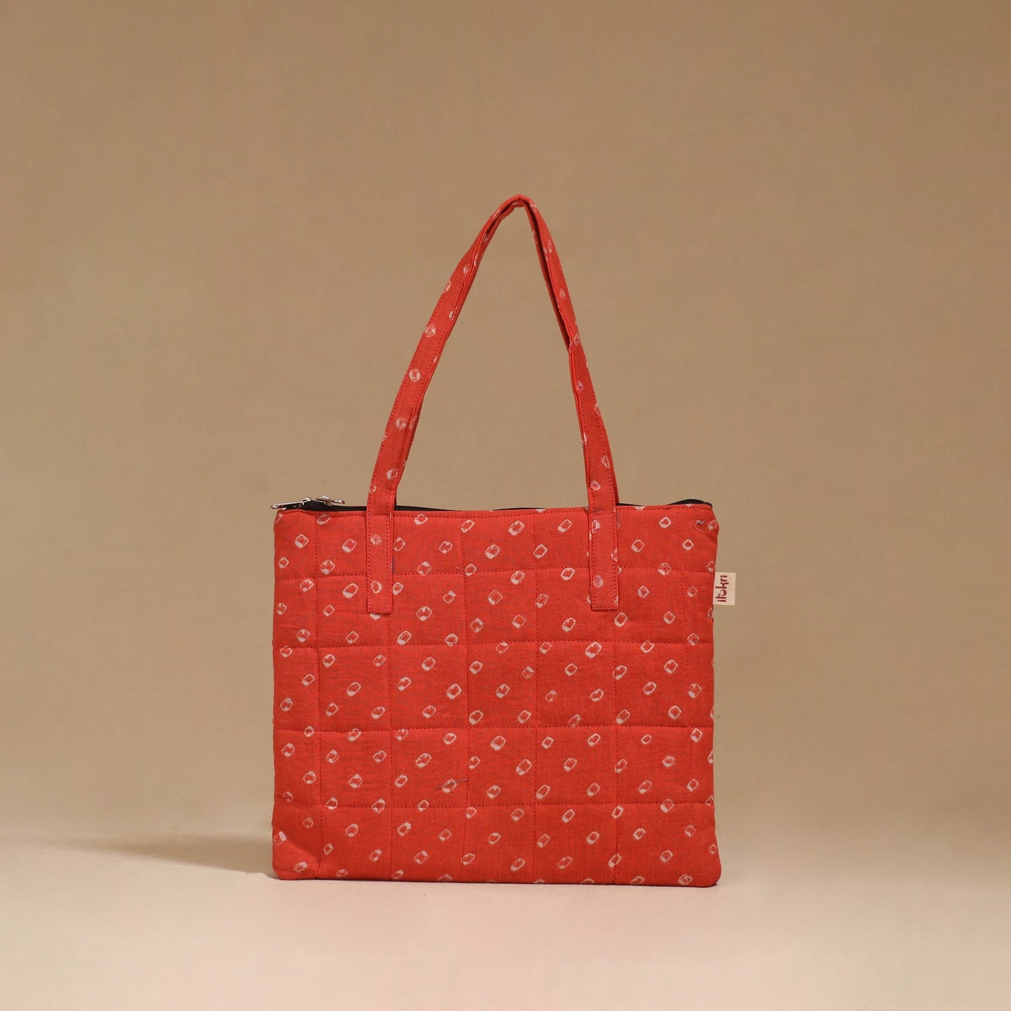Handcrafted quilted handbag 94
