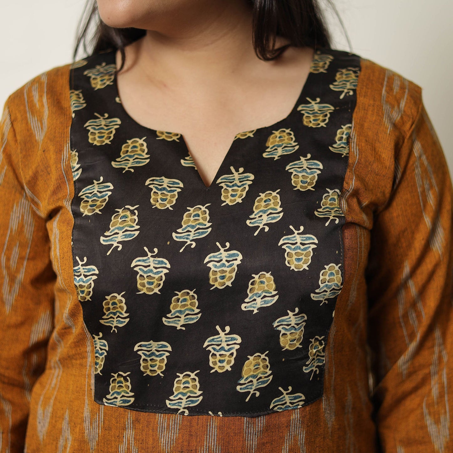  Orange Handloom Cotton Pochampally Ikat Kurta Set 