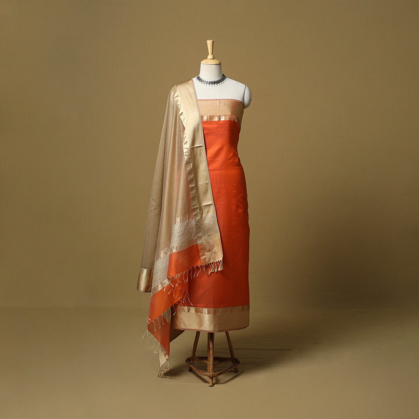 Handloom maheshwari silk 3pc unstitched dress material