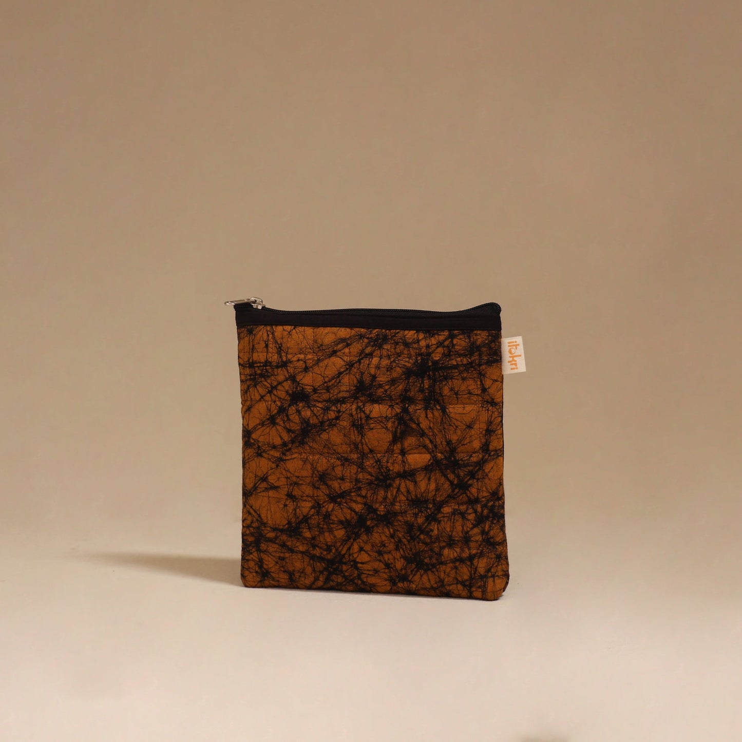 Handmade quilted utility pouch 01 - handcrafted