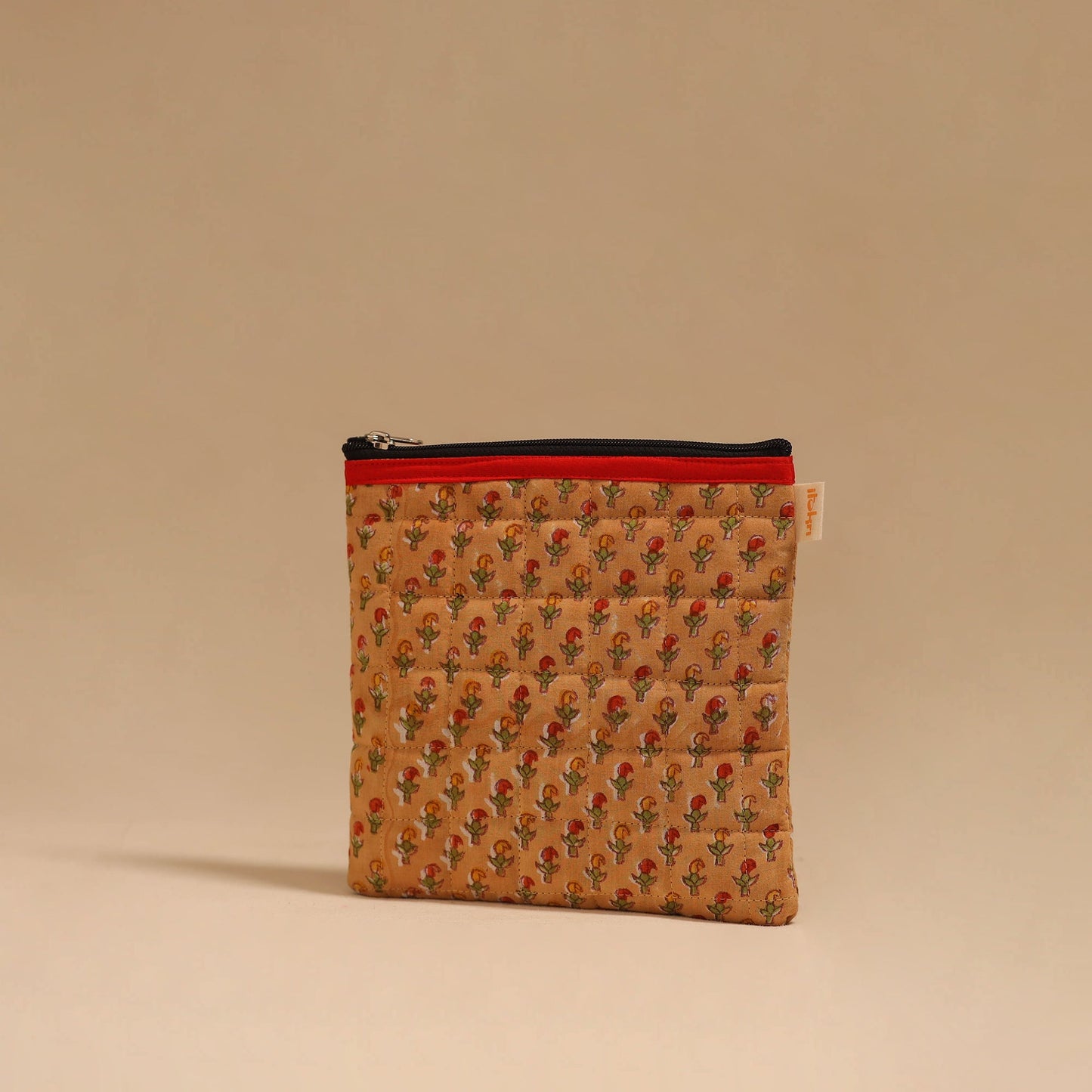 Handmade quilted utility pouch 05 - handcrafted