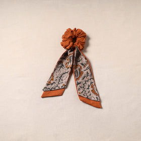 Handmade rubber band/scarf scrunchie 43 - handcrafted