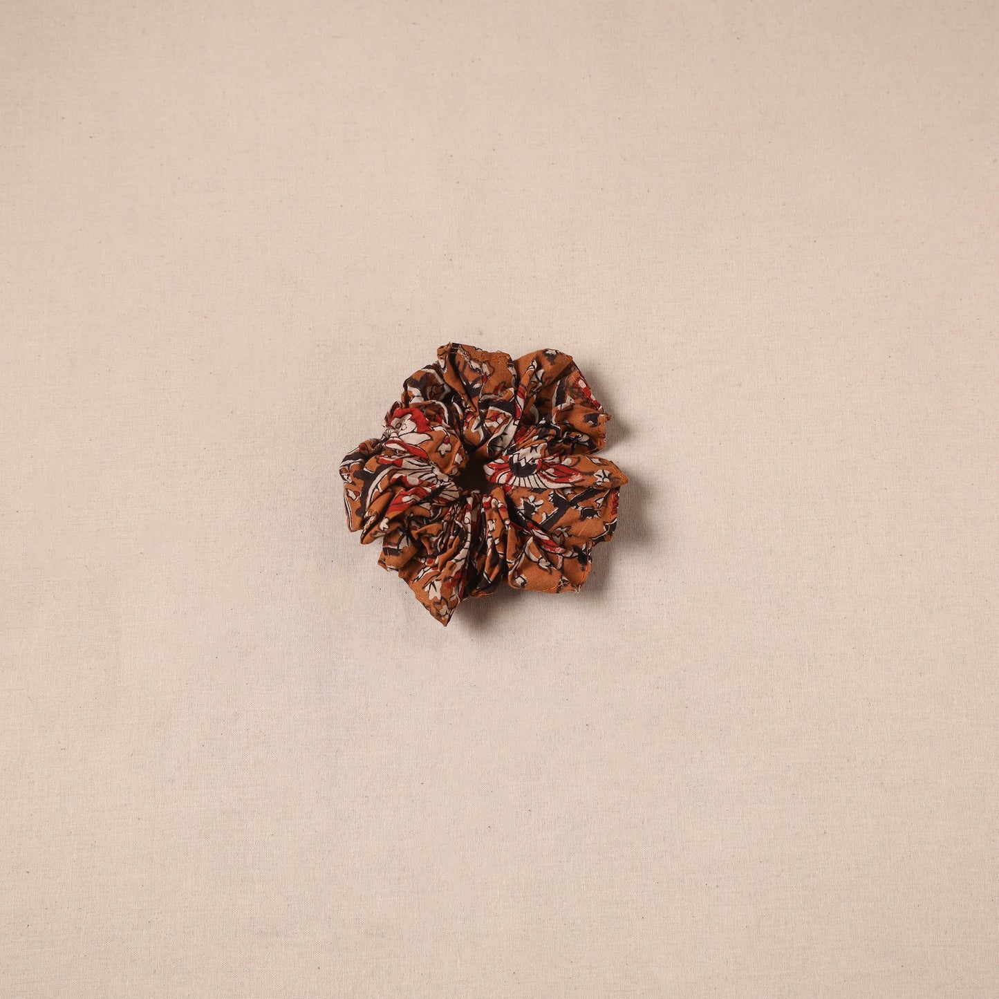 Handmade rubber band/scrunchie 85 - handcrafted