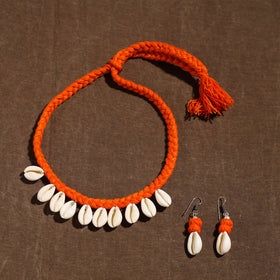 Buy Handmade Thread Braided Shell Necklace Set