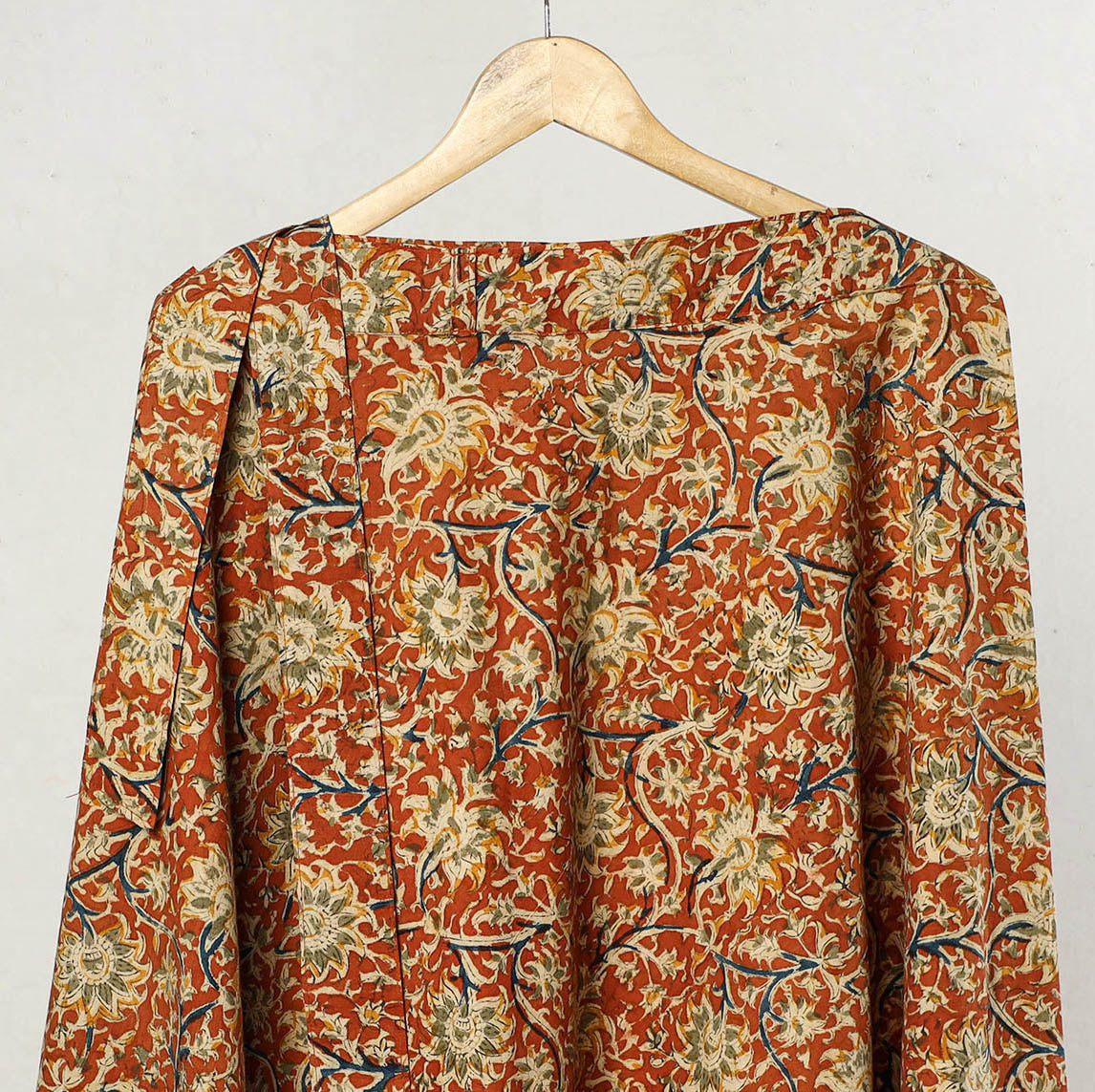 Buy Kalamkari Block Printed Cotton Wrap Around Skirt 15 Online at iTokri.com