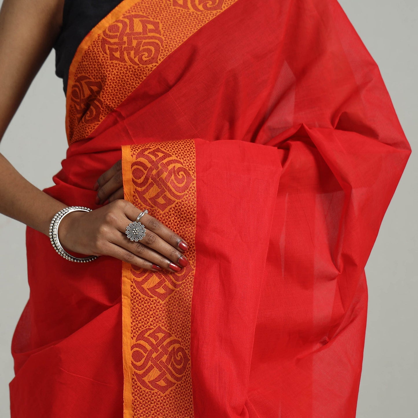 Orange - kanchipuram cotton saree with thread border 04