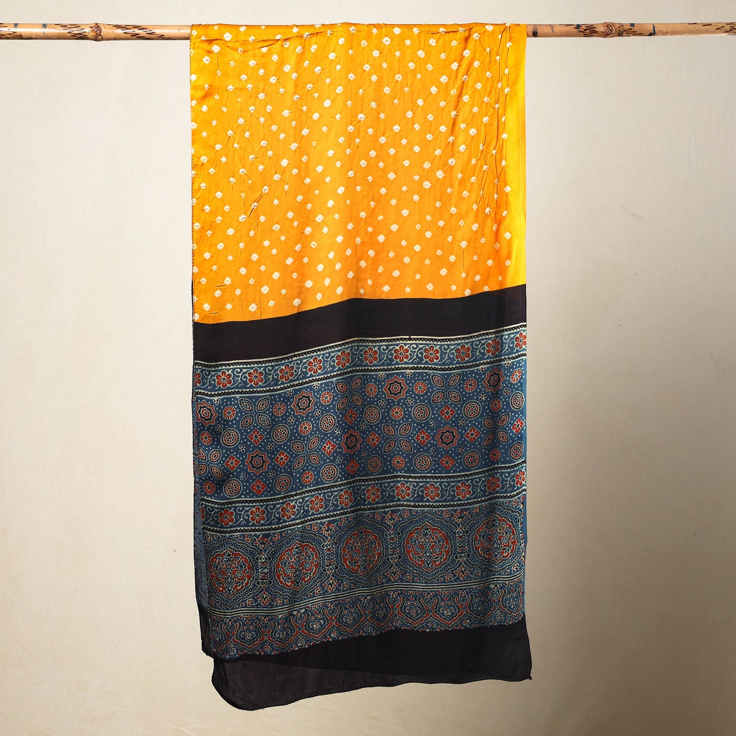  Kutch Bandhani Tie-Dye Ajrakh Block Printed Modal Silk Stole Online at iTokri.com