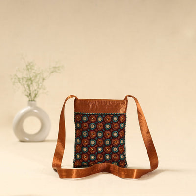 Kutch pakko hand embroidered sling bag 58 - handcrafted