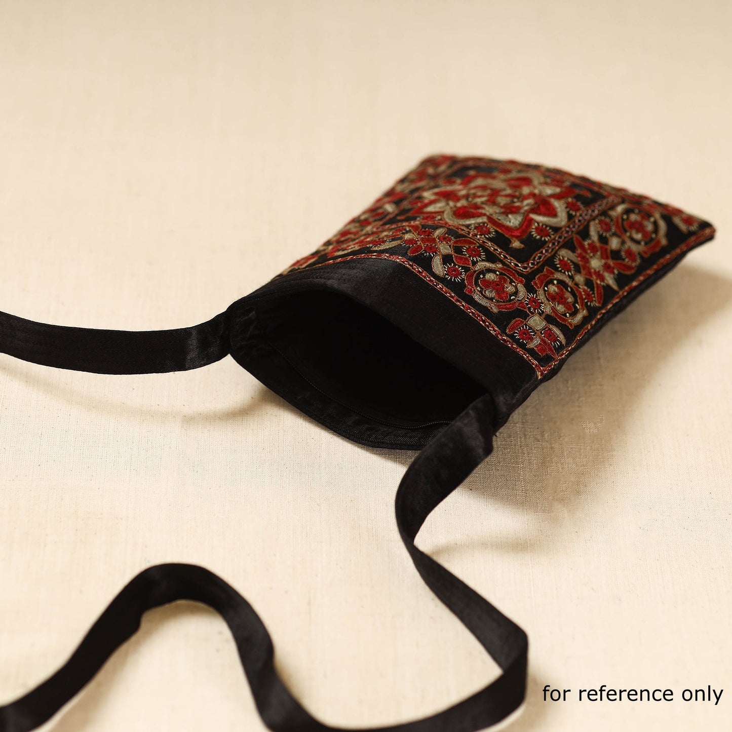Kutch pakko hand embroidered sling bag 74 - handcrafted