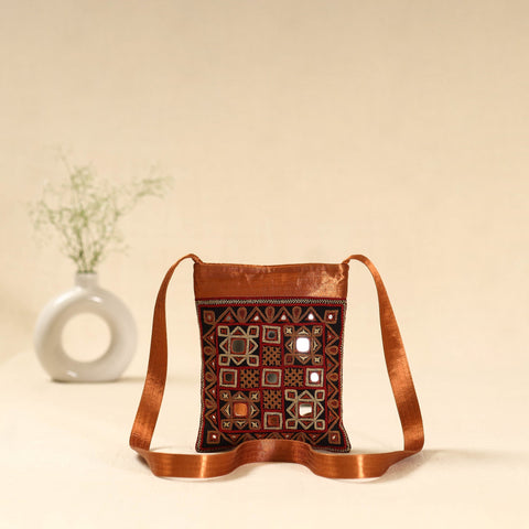Kutch rabari hand embroidered sling bag 57 - handcrafted