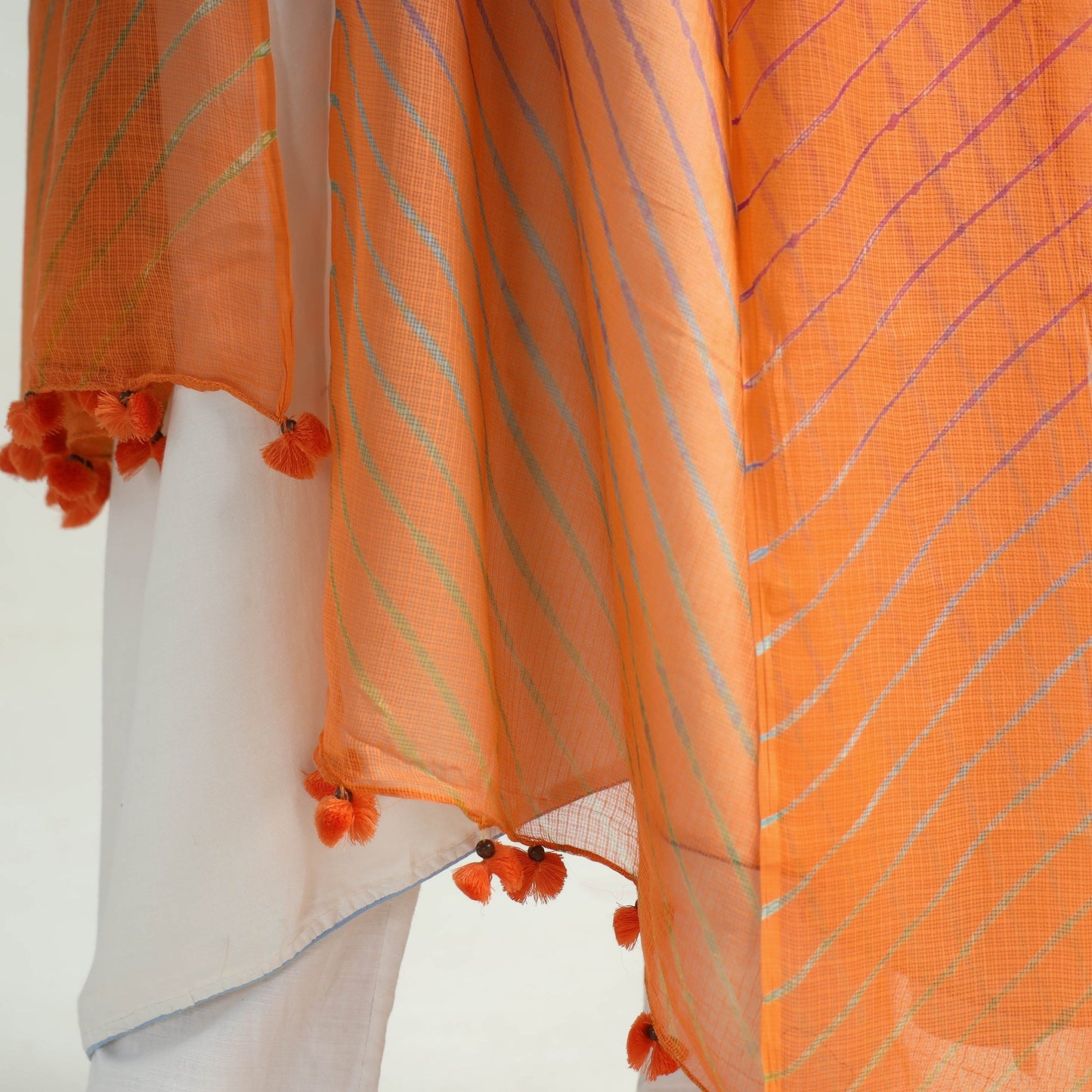 Buy Leheriya Tie-Dye Kota Doria Cotton Dupatta with Tassels 72 Online at iTokri.com