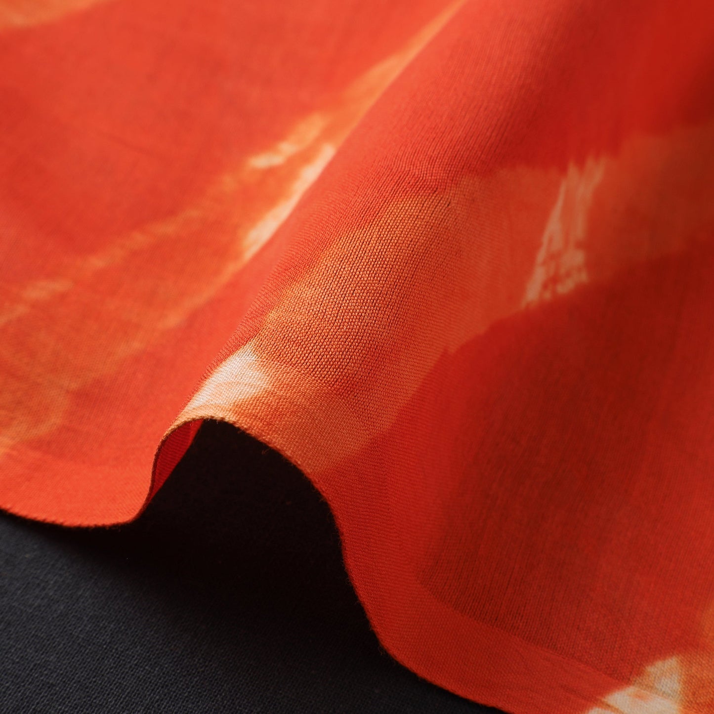 Buy Leheriya Tie-Dye Mothra Chanderi Silk Fabric 26 Online at iTokri.com